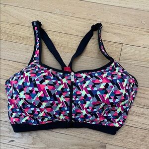 Geometric Print Sports Bra